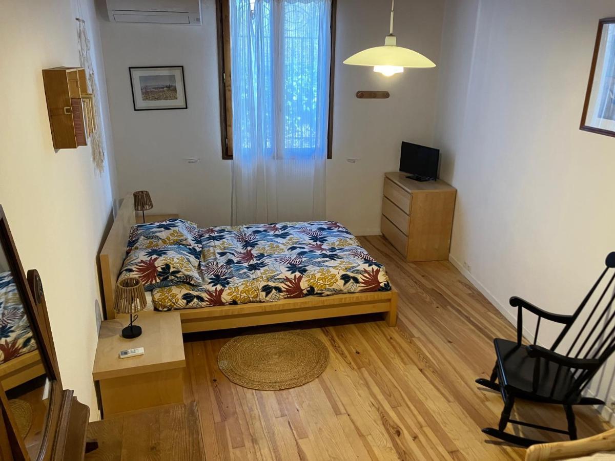 Chambres D'Hotes : Les Maisons De Gaia Tuchan Экстерьер фото